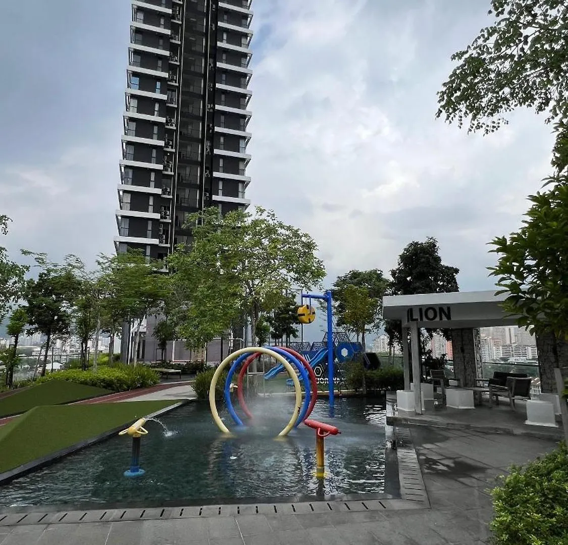 شقة Urban Suites Nest 2Br New Unit 2 Free Carpark High Floor Nice View Unit جورج تاون